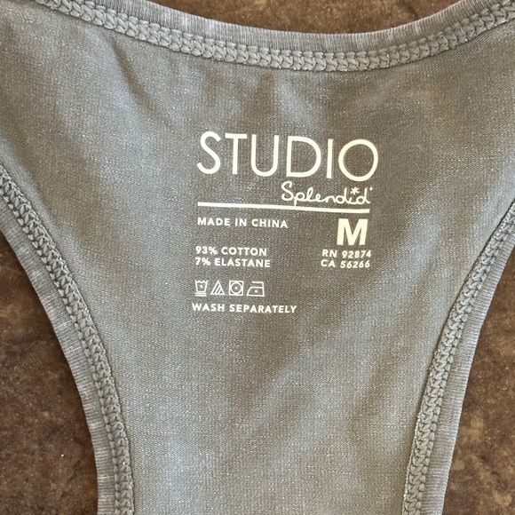 STUDIO SPLENDID - Picture 3 of 6